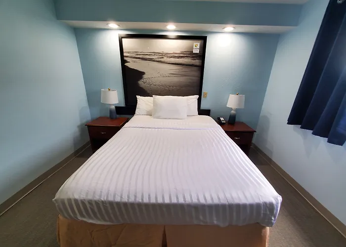Coastal Inn & Suites
