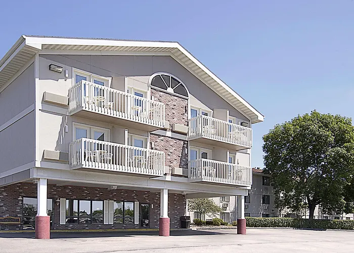 Baymont By Wyndham Rochester Mayo Clinic Area
