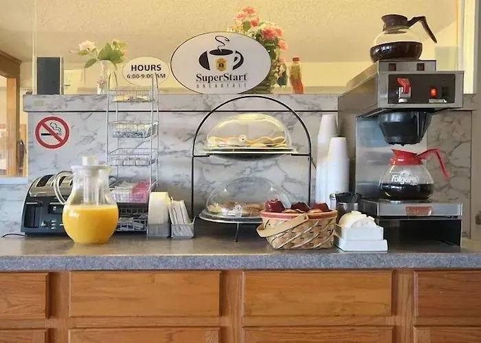 Super 8 By Wyndham Elk City