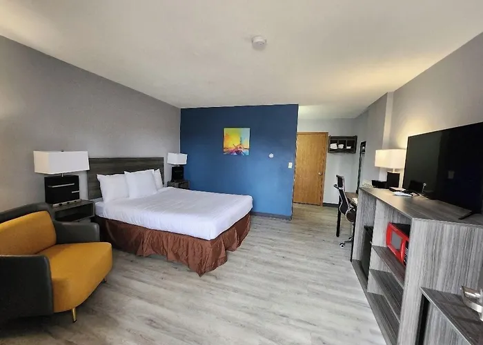 Super 8 By Wyndham Hayward Wi