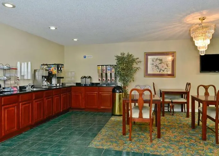 Americas Best Value Inn Hazlehurst