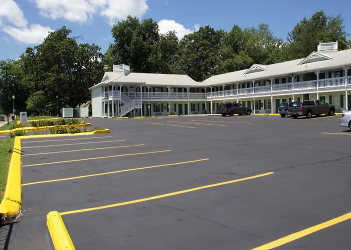 Legacy Inn - Cookeville