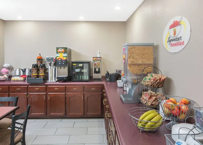 Super 8 By Wyndham Southaven