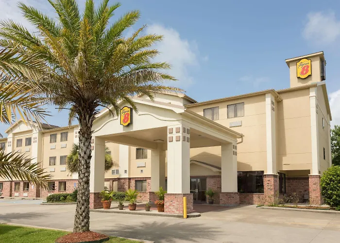 Super 8 By Wyndham Duson Lafayette West Area