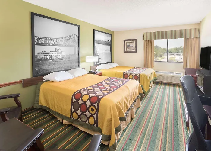 Super 8 By Wyndham Duson Lafayette West Area