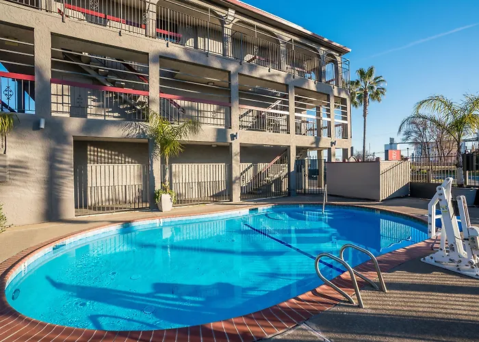 Red Roof Inn Stockton