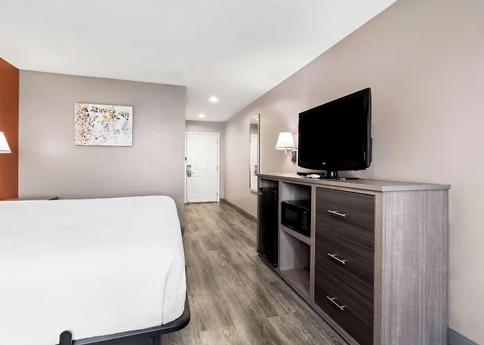 Best Western Gateway Inn