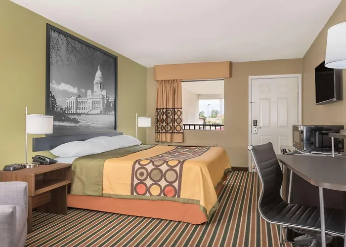 Super 8 By Wyndham Bryant Little Rock Area