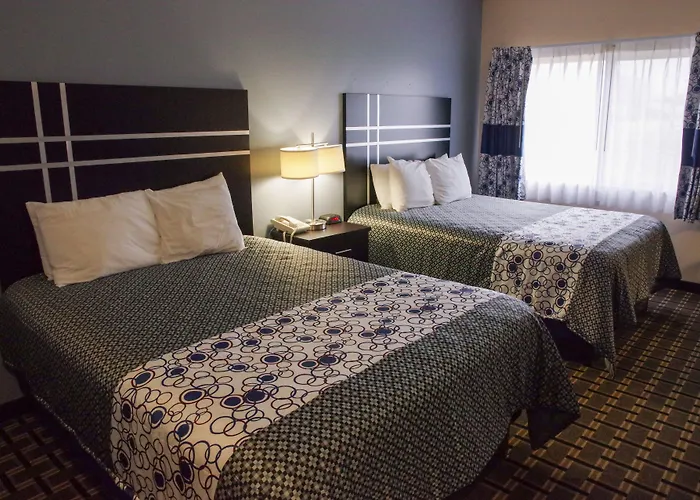Dutch Inn And Suites