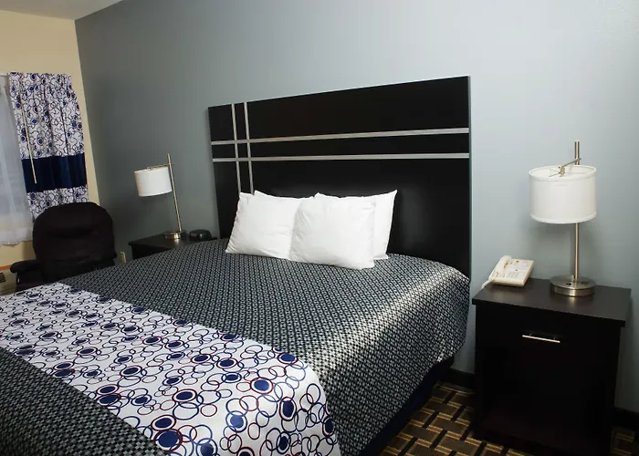 Dutch Inn And Suites