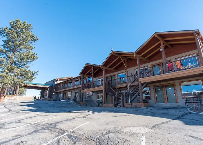 Hotel Estes