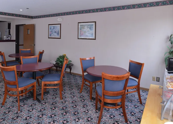Americas Best Value Inn-Wenona