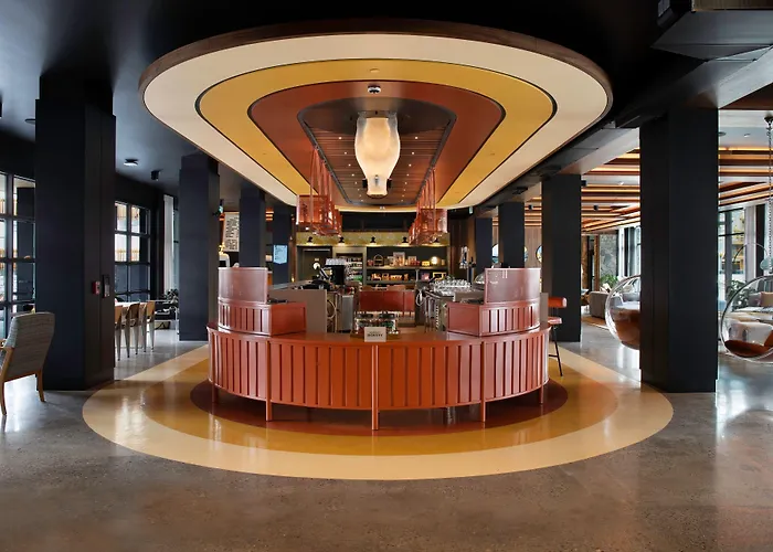 Banff Voyager Inn
