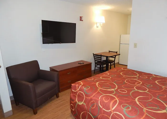Intown Suites Extended Stay Lewisville Tx - East Corporate Drive