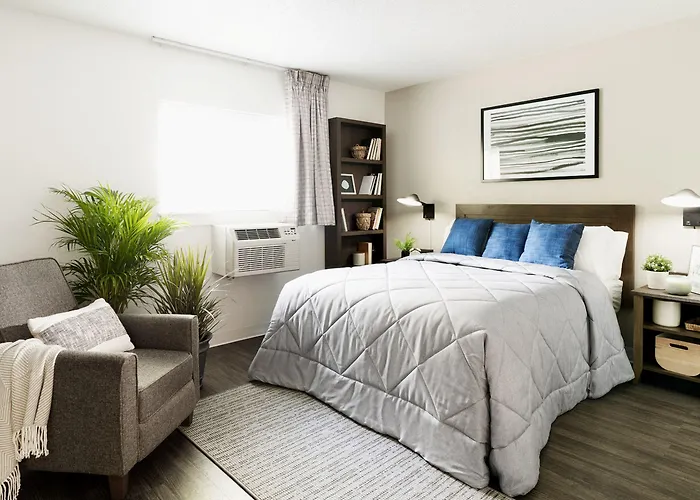 Intown Suites Extended Stay New Orleans La - Metairie