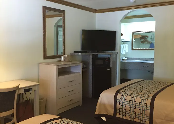 Scottish Inn And Suites Nrg Park/Texas Medical Center - Houston