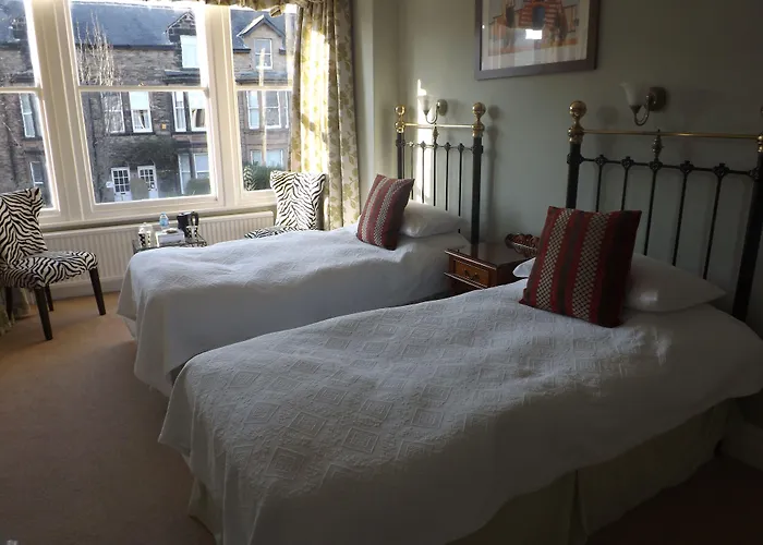 Wynnstay House