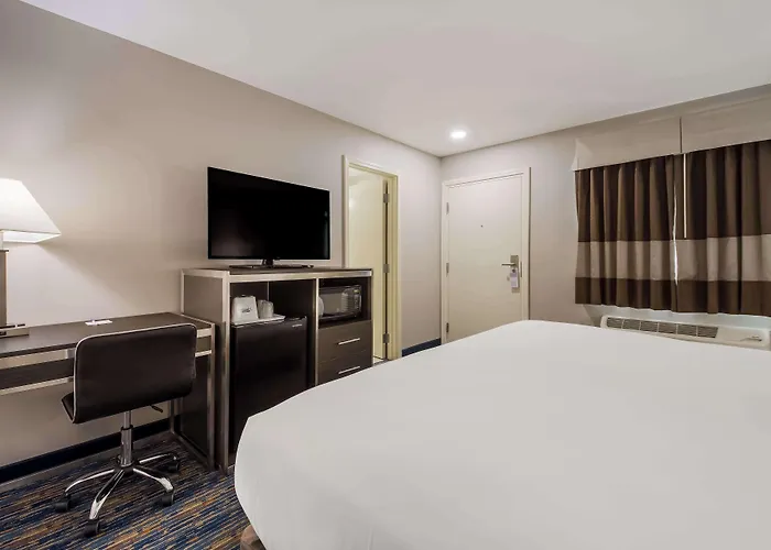 Americas Best Value Inn Farmington