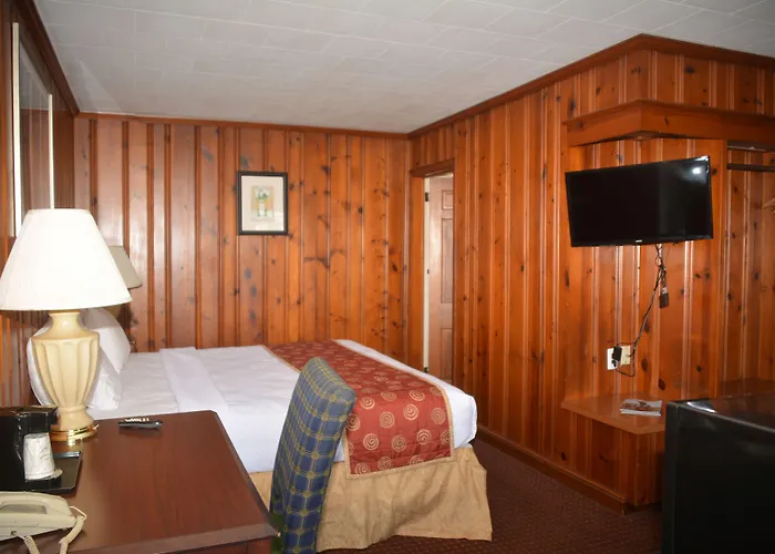 Hancock Motel