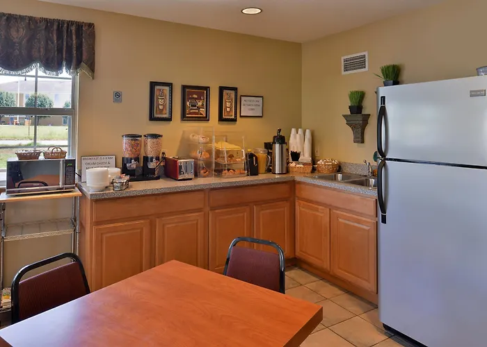 Americas Best Value Inn Bryant