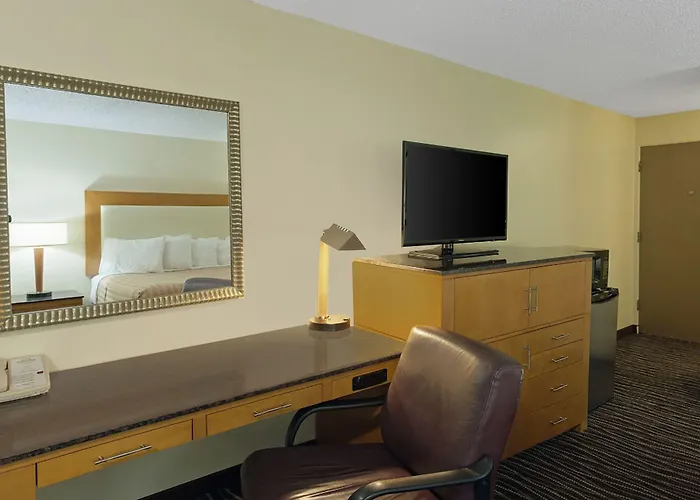 Days Inn By Wyndham Yakima