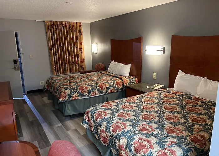 Briarwood Inn