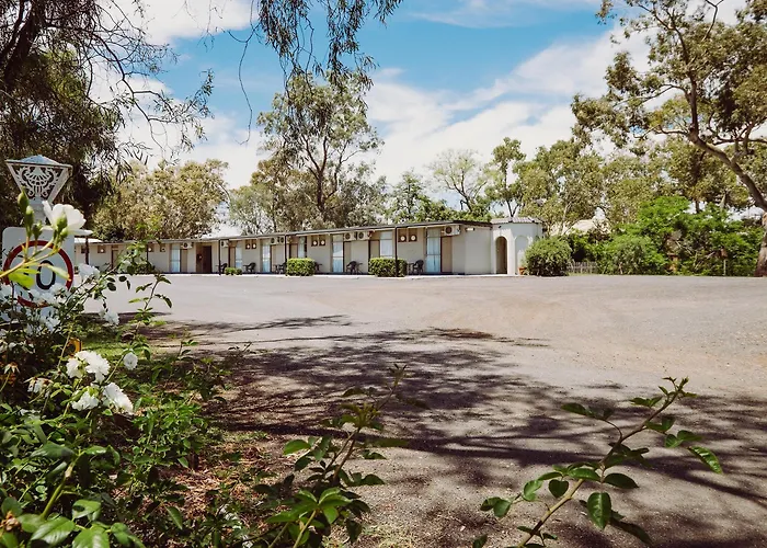 Artesian Spa Motel