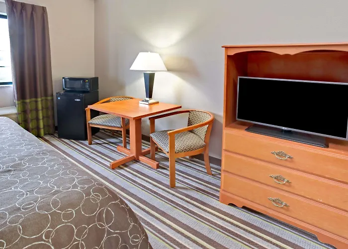 Super 8 By Wyndham South Bend
