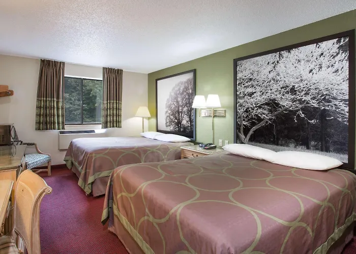 Super 8 By Wyndham Salem Va