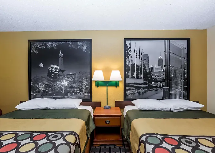 Super 8 By Wyndham Indianapolis-Southport Rd