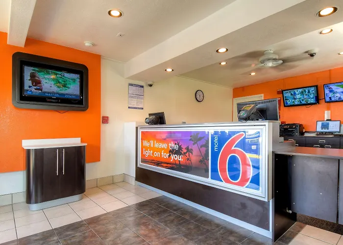Motel 6-El Cajon, Ca - San Diego