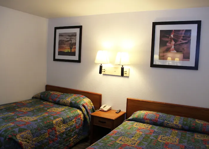 Knights Inn Grand Rapids East Airport