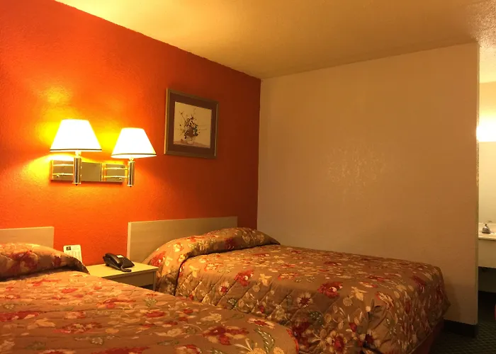 Qc Stay Inn