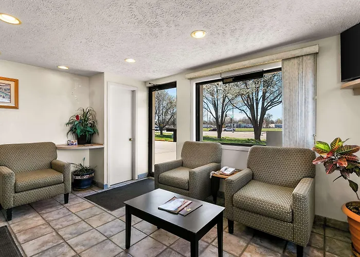 Americas Best Value Inn - Lincoln