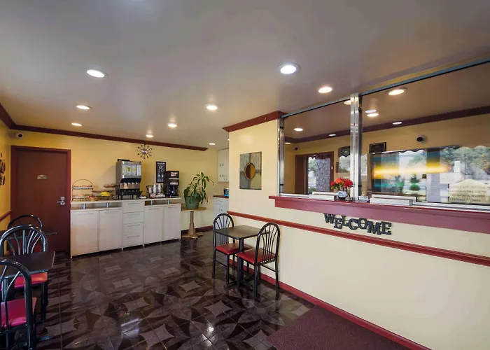 Americas Best Value Inn Buda