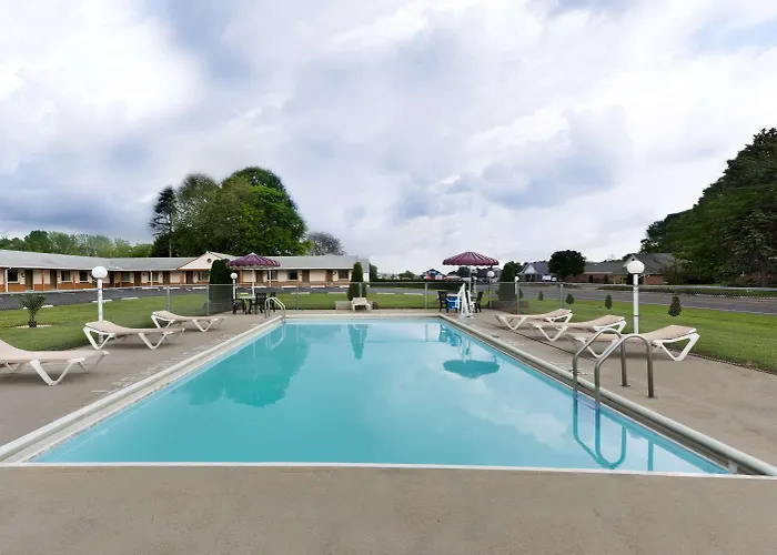 Econo Lodge Palmyra - Hershey