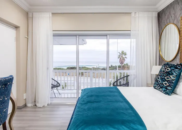 Dolphin Bay Boutique Hotel