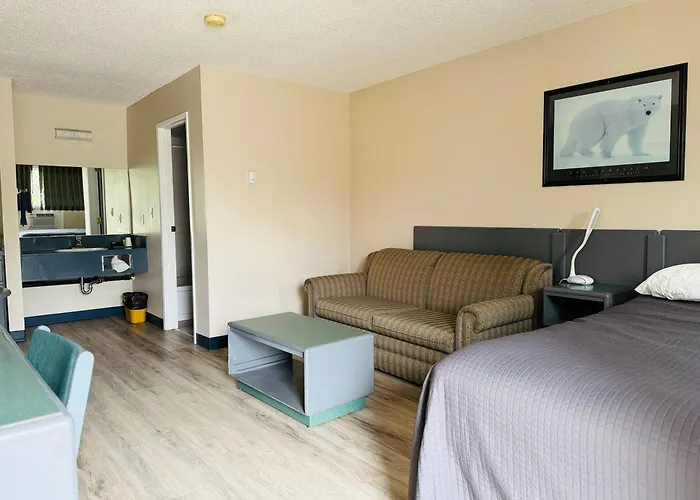 Plains Motor Inn