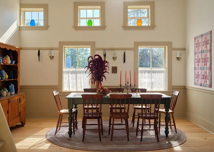 Restored Farmhouse Near Kezar Lake & Country Club