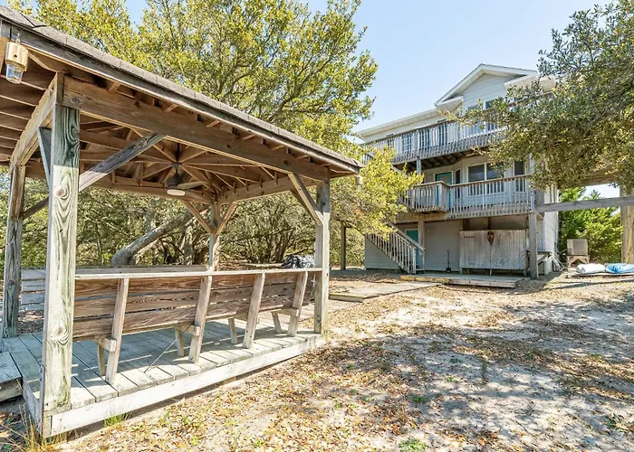 Sea Stars - 4X4 Carova Beach, Canalfront, Boat Ramp, Dock, Gazebo, Game Room