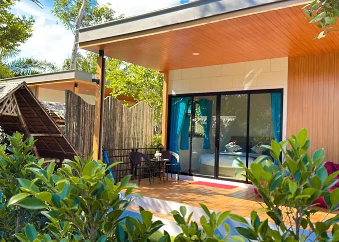 Ao Nang Escapes Tropical Villas & Studios