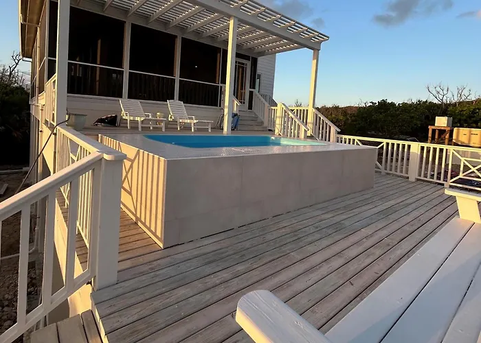 Salt House , Green Turtle Cay Bahamas