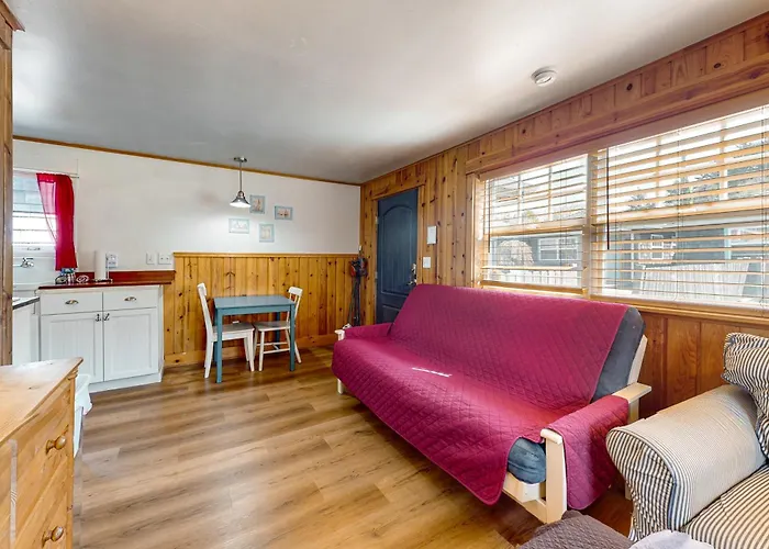 Hidden Villa Cottage #1 - The Nautical Cottage