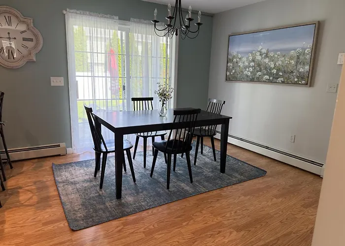 Huge Modern Townhome 10Mins To Beach