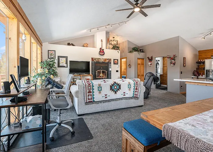 Cozy Mountain Cabin In Idaho Springs