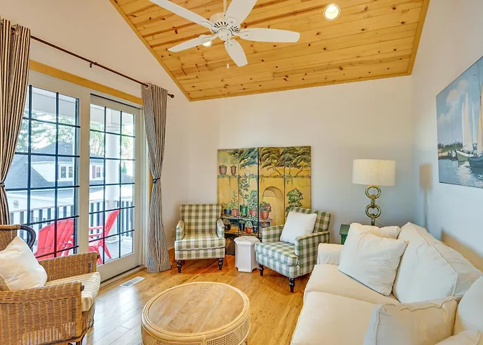 Walk To Dtwn Syracuse: Private Lake-View Home
