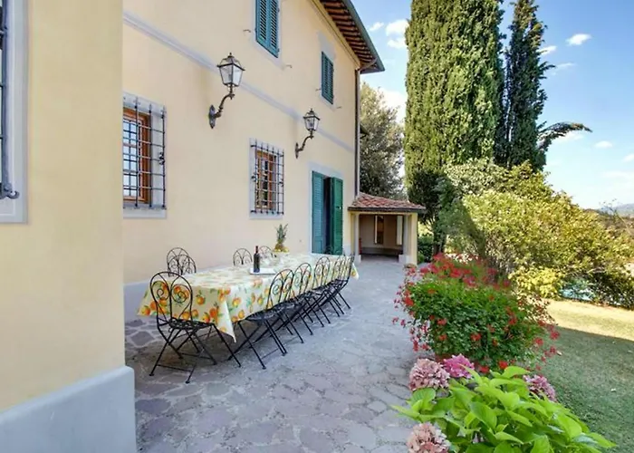 Stunning Home In Figline Valdarno
