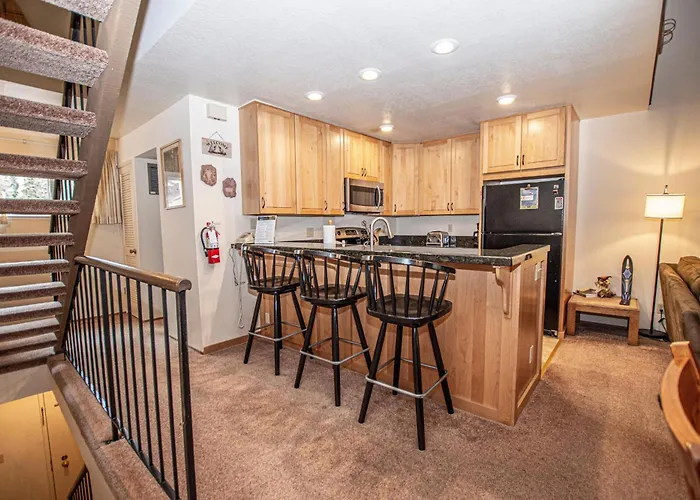 Carnelian Woods #128 By Hauserman Rentals
