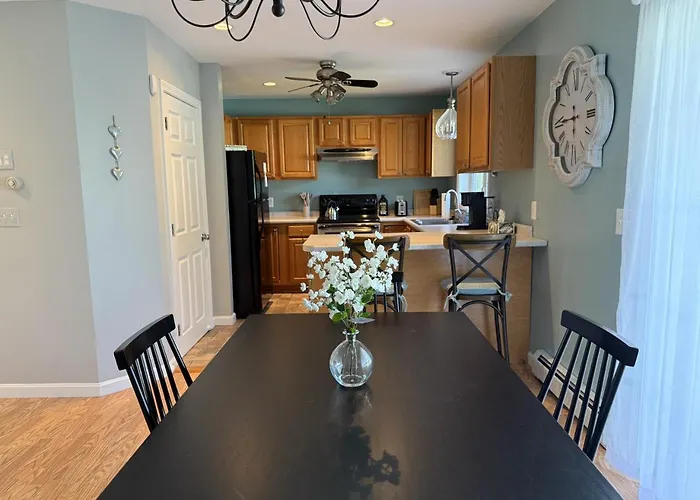 Huge Modern Townhome 10Mins To Beach