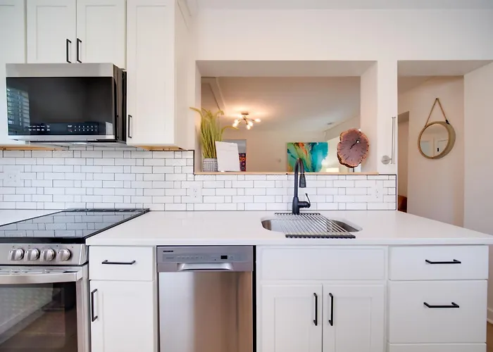 'Blue Heron' Walk To Kelso Beach! Pet-Friendly Gem